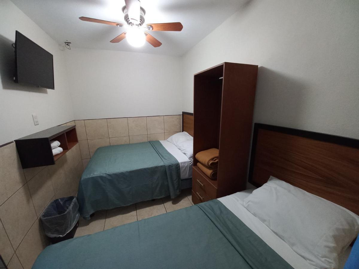 Hotel Hcm Guadalajara Luaran gambar